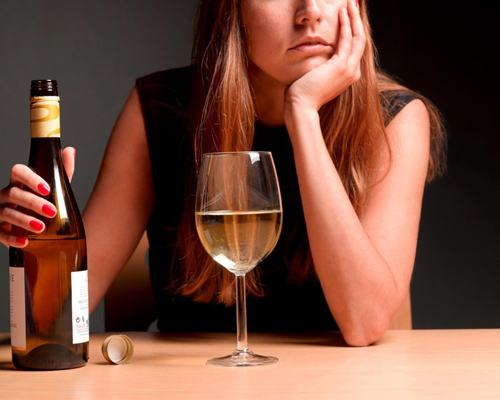 Анонимное лечение женского алкоголизма в Киреевске
